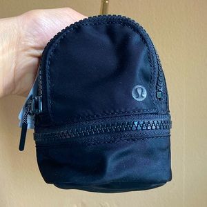 lululemon city adventure backpack nano